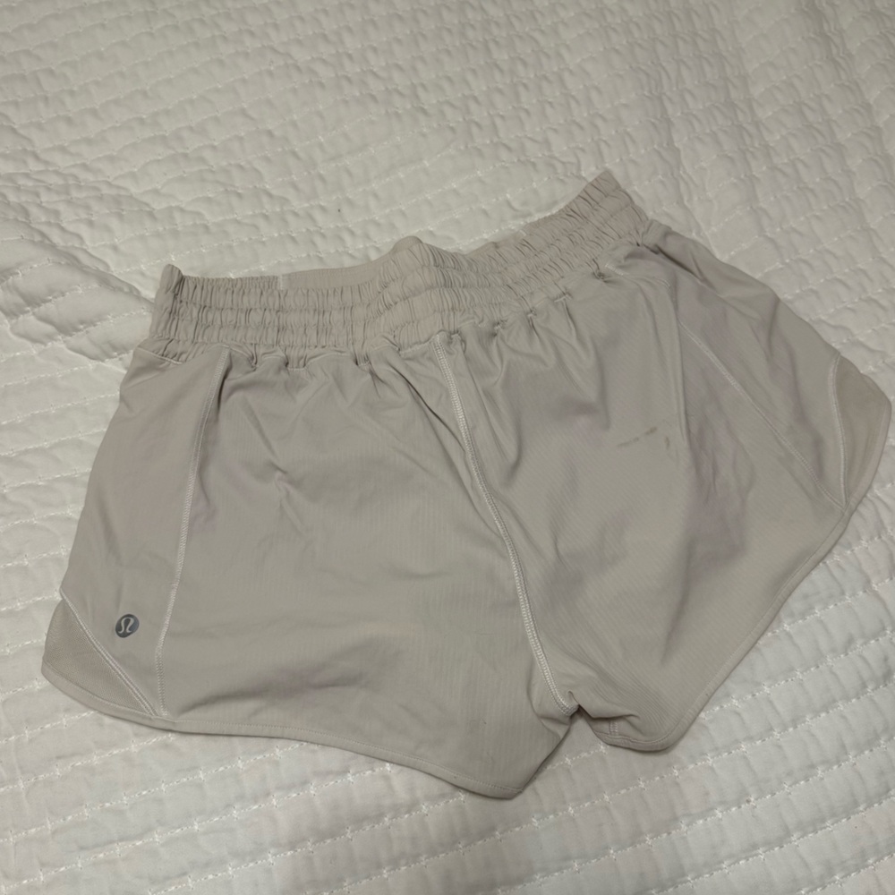 lululemon hotty hot shorts